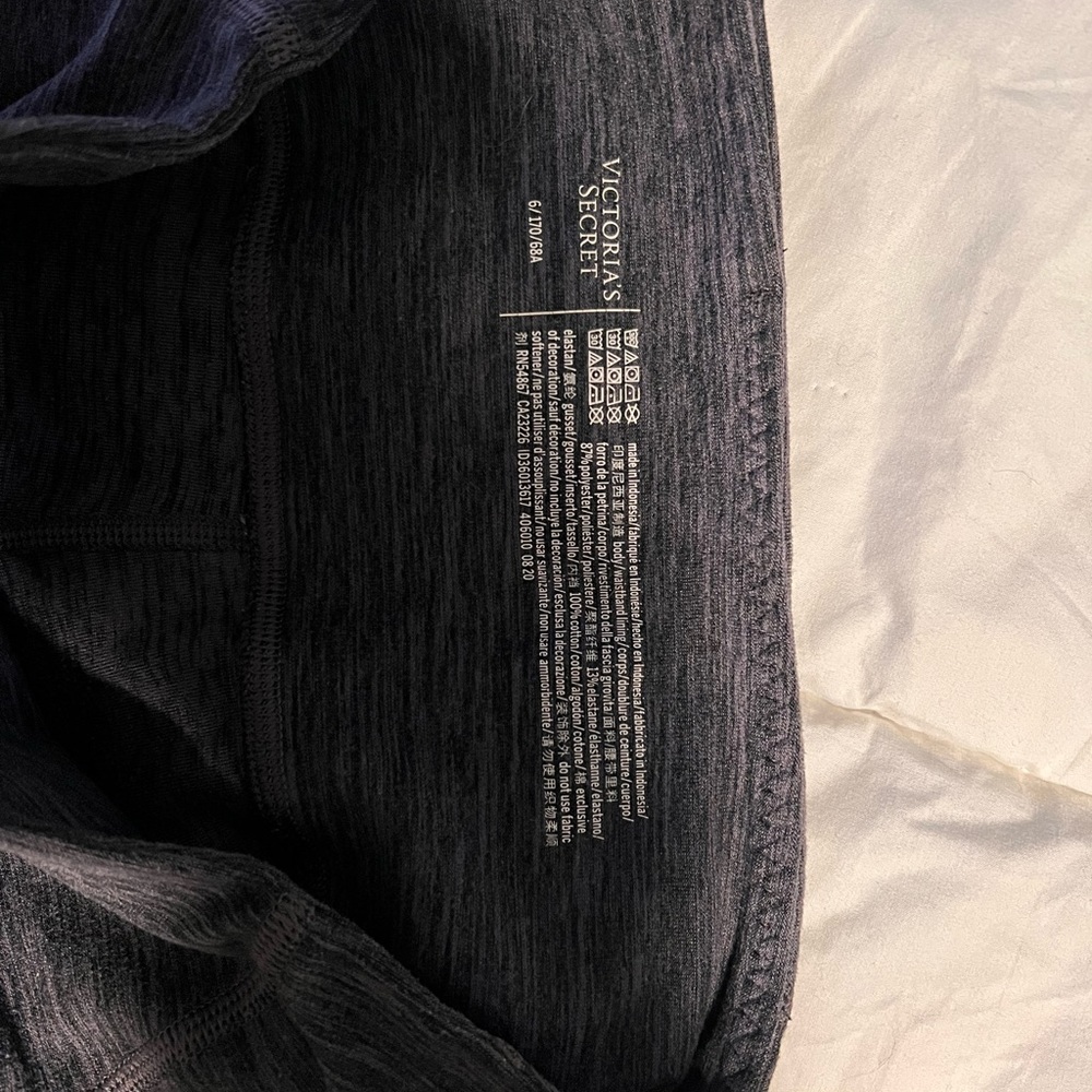 Victorias Secret Leggings - Picture 3 of 3